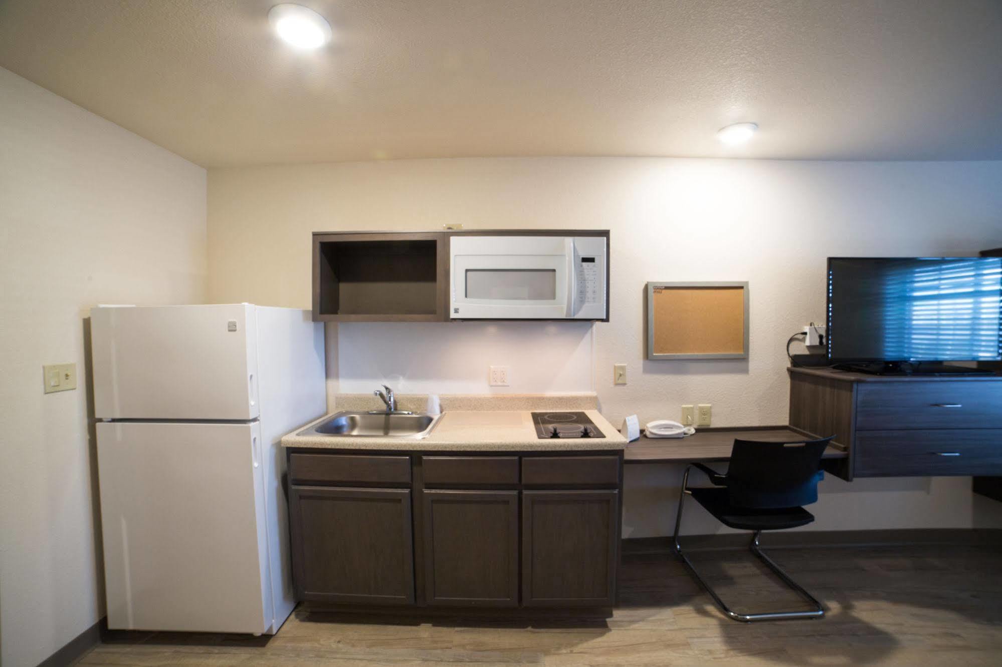Woodspring Suites Broken Arrow Tulsa Eksteriør billede